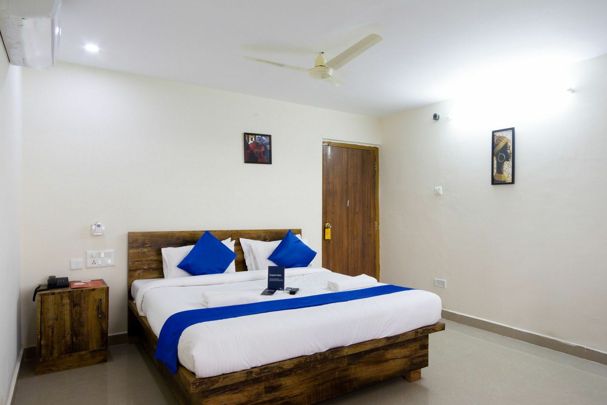 Hanvi Inn Haiderabad Buitenkant foto